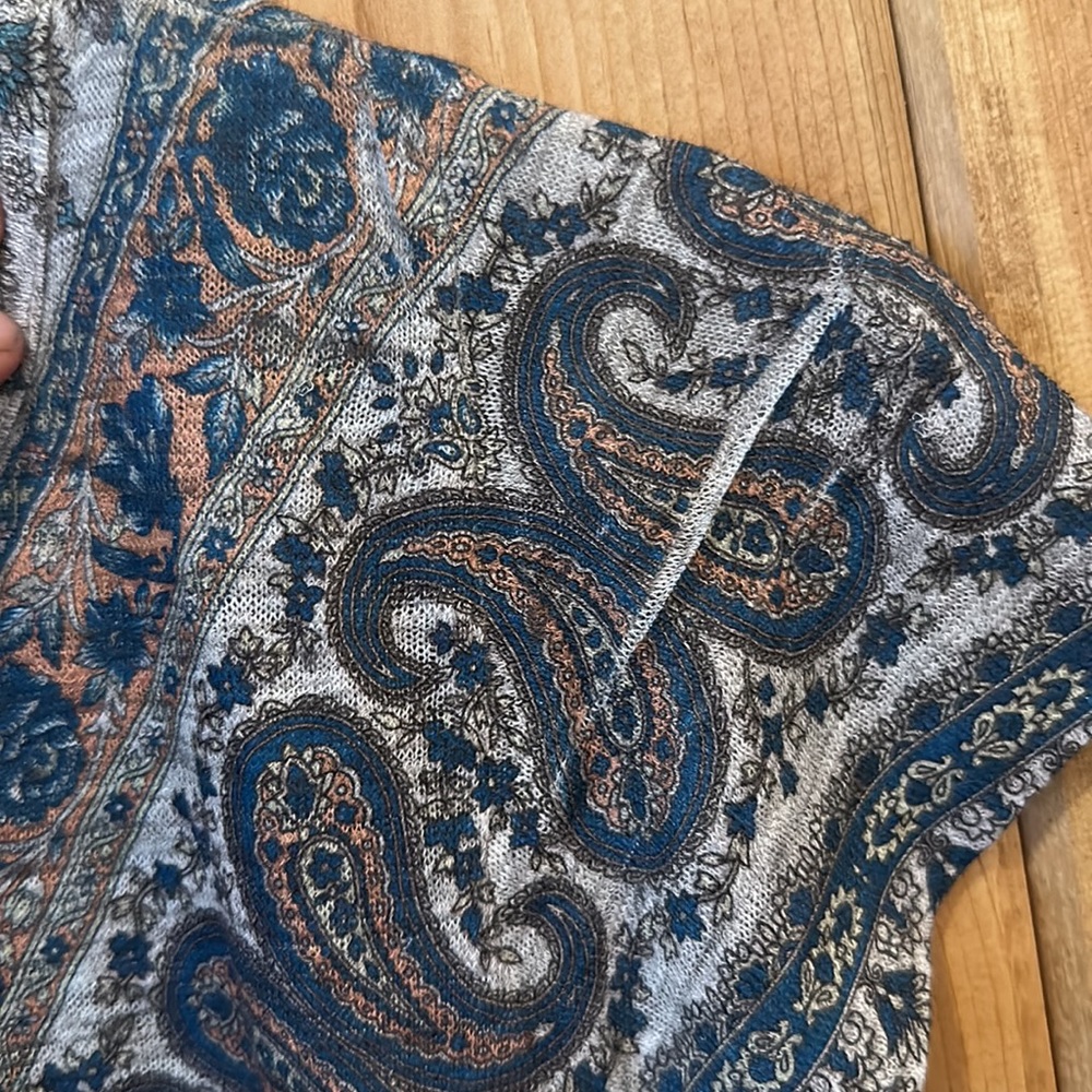 Altar’d state tunic - Picture 9 of 12